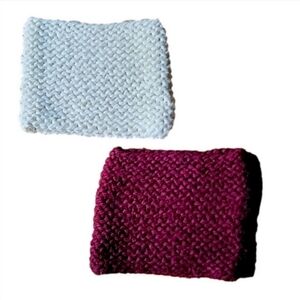 Hollister Set Bundle 2 Chunky Knit Scarves White Burgundy Cableknit Loop 17"×11"